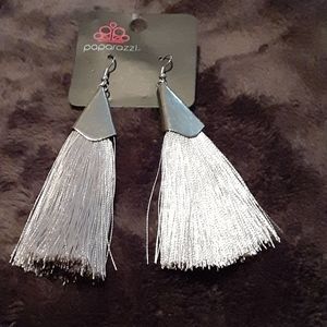 Fray earrings